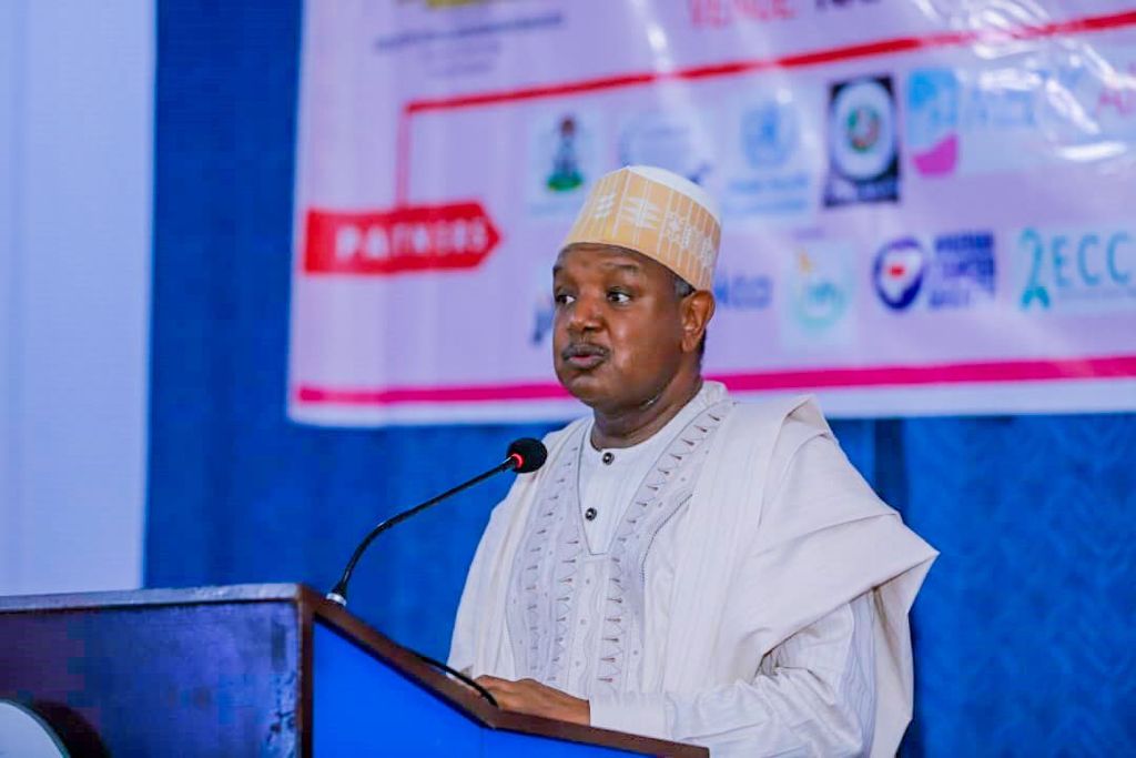 Governor Bagudu calls on advocates to engage financial Institutions and equipment manufacturers for improved cancer control, receives award of excellence