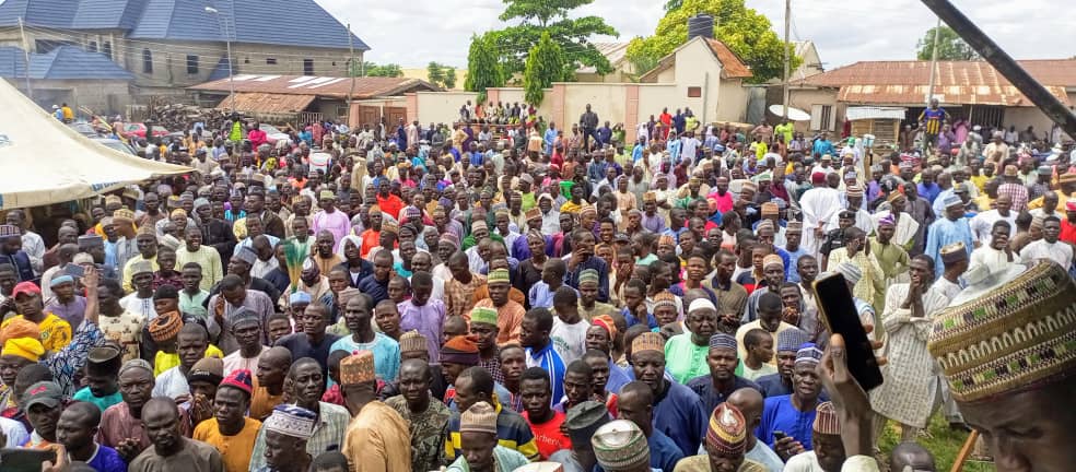 APC receives over 6000 defectors from PDP in Yauri